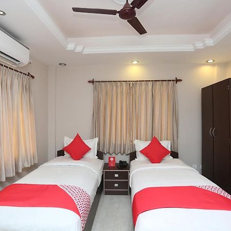 Oyo 19855 B S Guest House Jādabpur 外观 照片