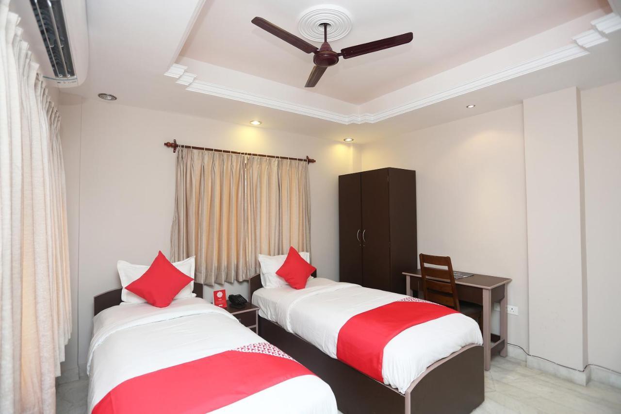 Oyo 19855 B S Guest House Jādabpur 外观 照片
