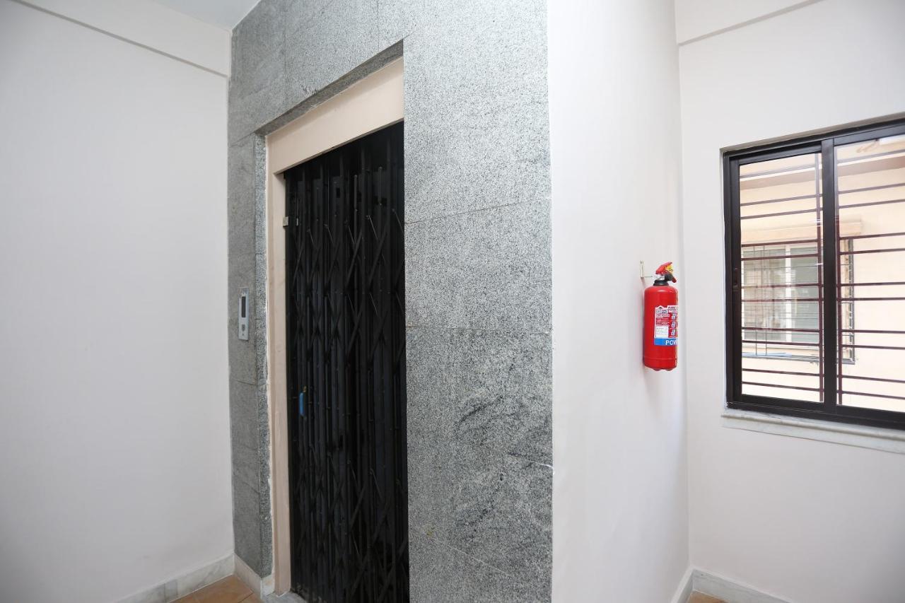Oyo 19855 B S Guest House Jādabpur 外观 照片