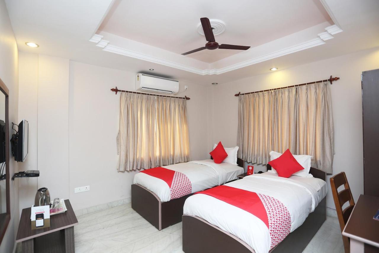 Oyo 19855 B S Guest House Jādabpur 外观 照片