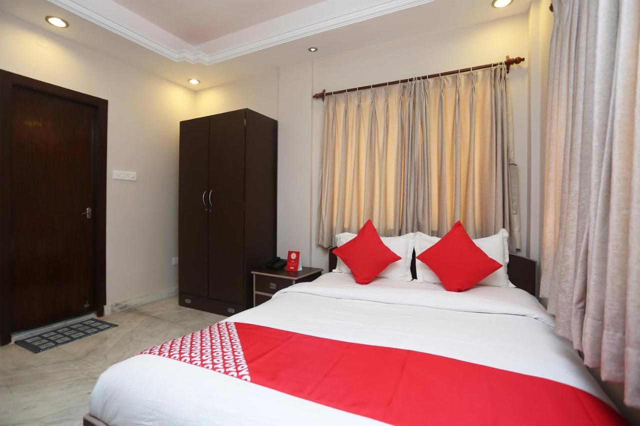 Oyo 19855 B S Guest House Jādabpur 外观 照片